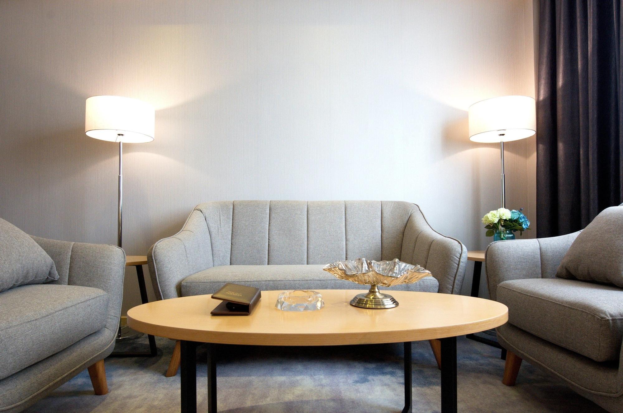 Guangzhou Seaman Hotel-Line 2 Jiangnanxi Station Экстерьер фото
