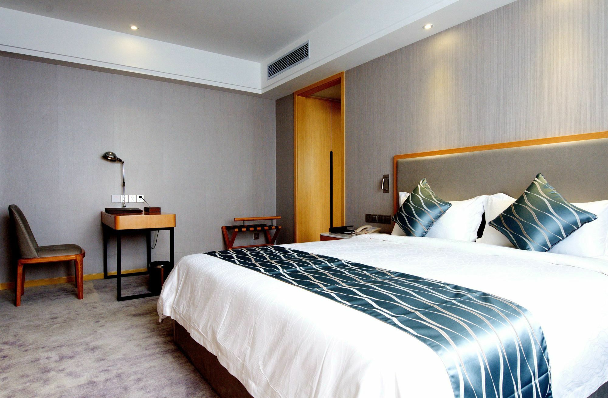 Guangzhou Seaman Hotel-Line 2 Jiangnanxi Station Экстерьер фото
